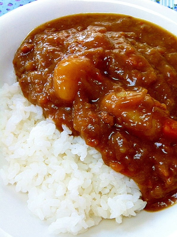 じゃがいもゴロゴロひき肉カレー。