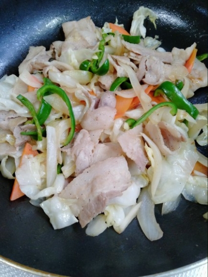 野菜たっぷり‪ ·͜·♡‬肉野菜炒め