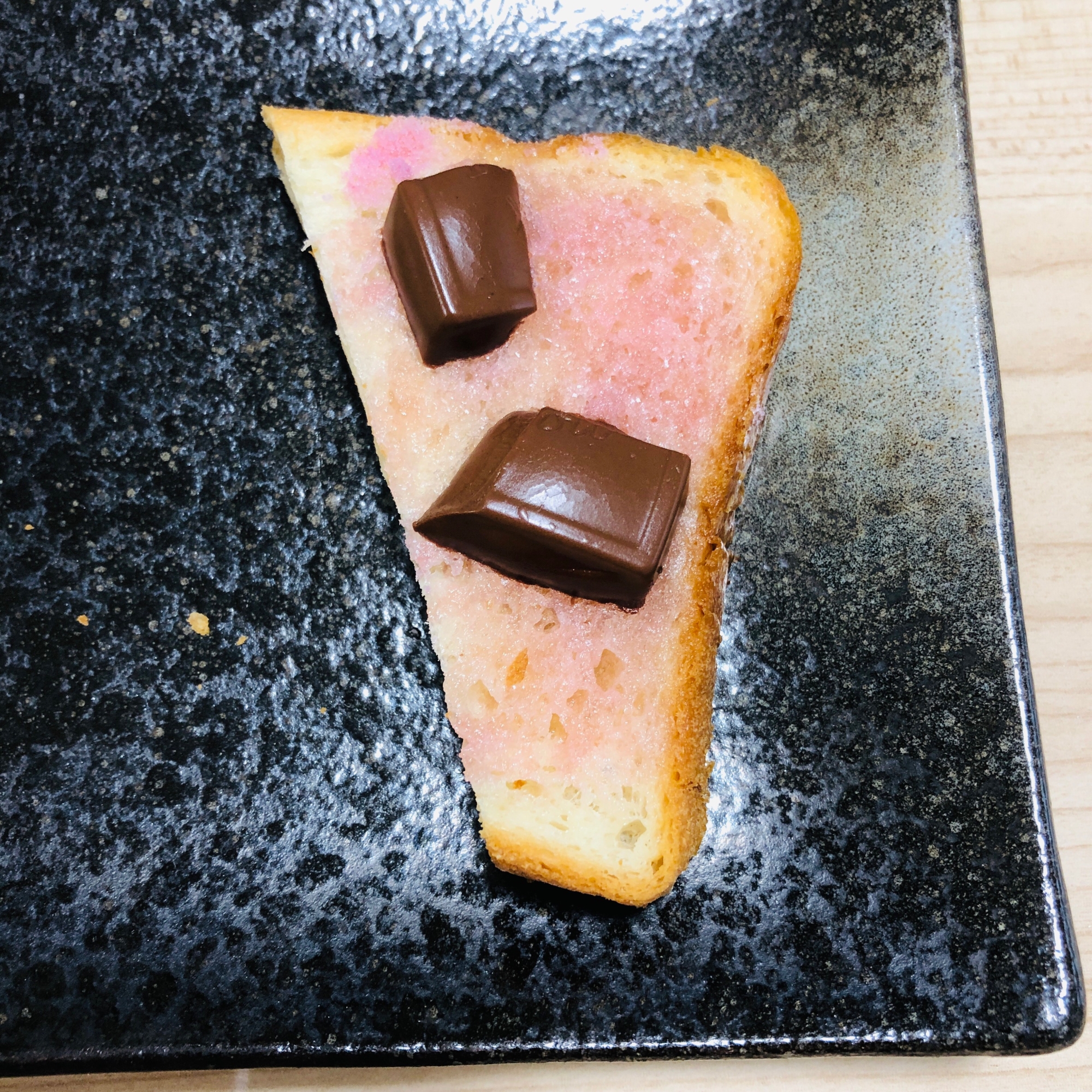 メープルピンクシュガーのチョコトースト
