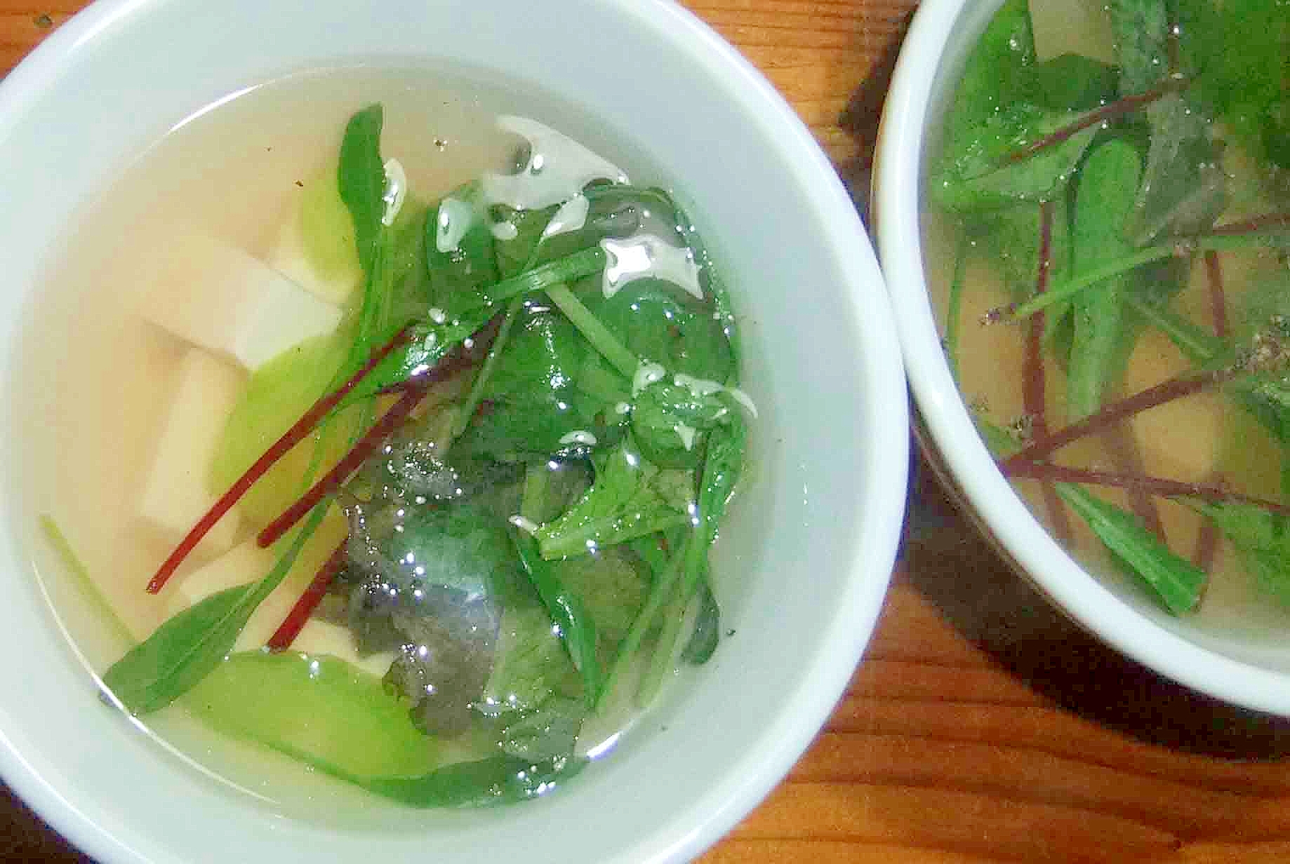 お豆腐とセロリの野菜スープ