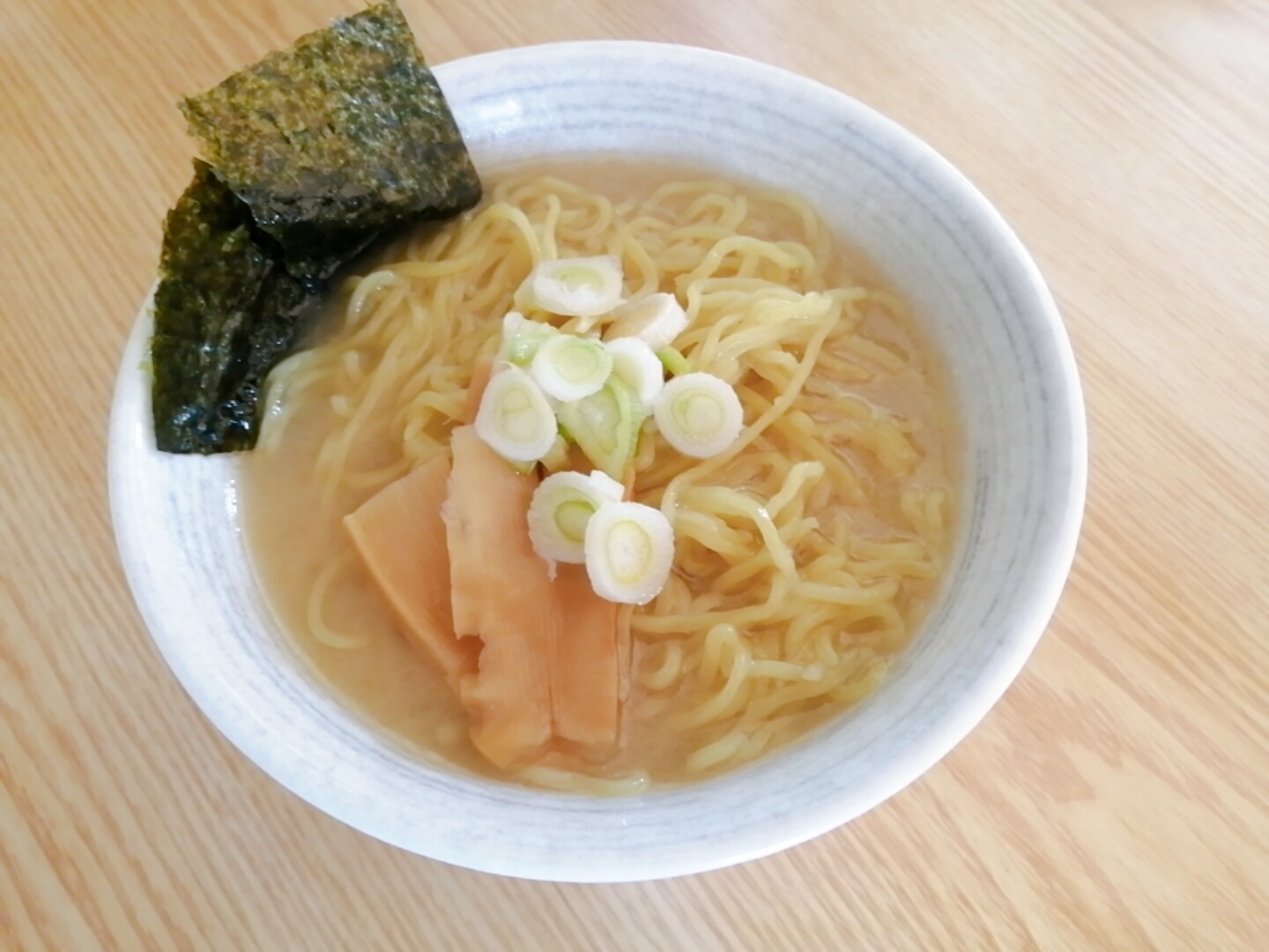 メンマとねぎの味噌ラーメン