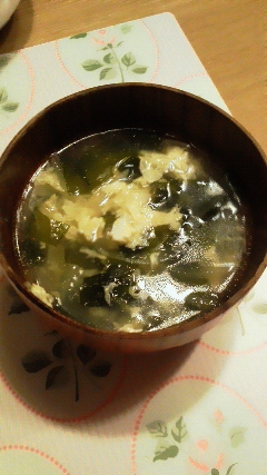 こんばんわ、momotarou1234さん♪
たまごたっぷりのスープ美味しかったです❤
娘にたまごをお手伝いしてもらったので、ご満悦で食べていました♪