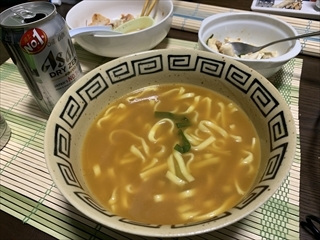 具ぅはミニマムでｗ。とろーり熱々カレースープの秘訣は片栗粉だったんですねー。自分のお残しカレーのどろどろでしか出来得ないんだと思ってましたご提案をドウモゴチ様！