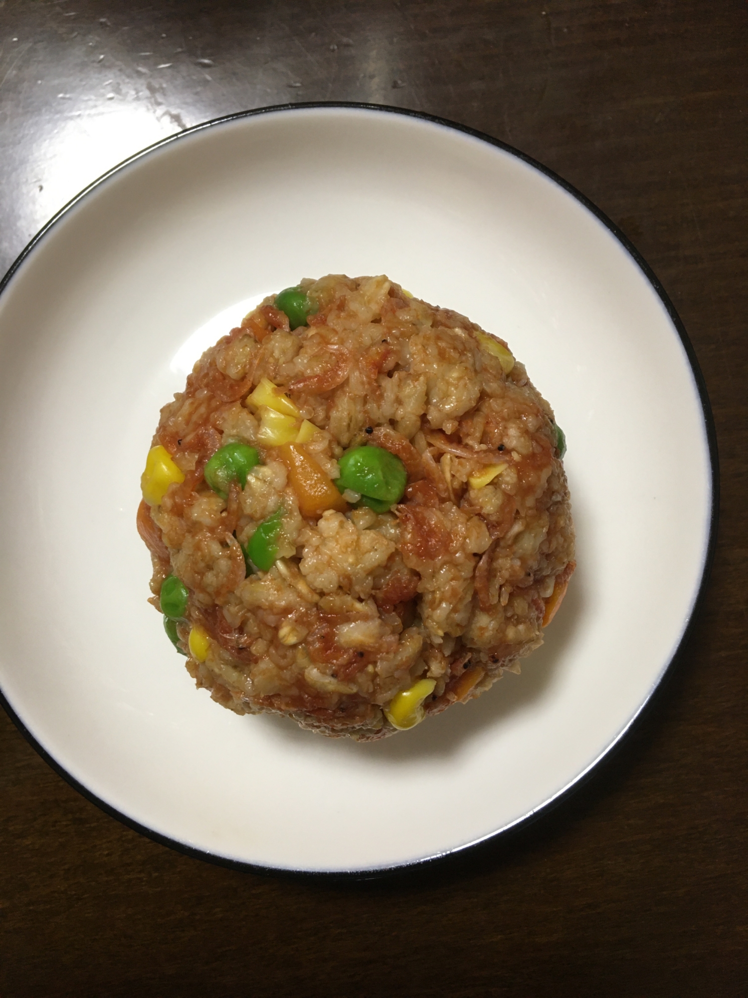 オートミールで！　ケチャップライス風おにぎり