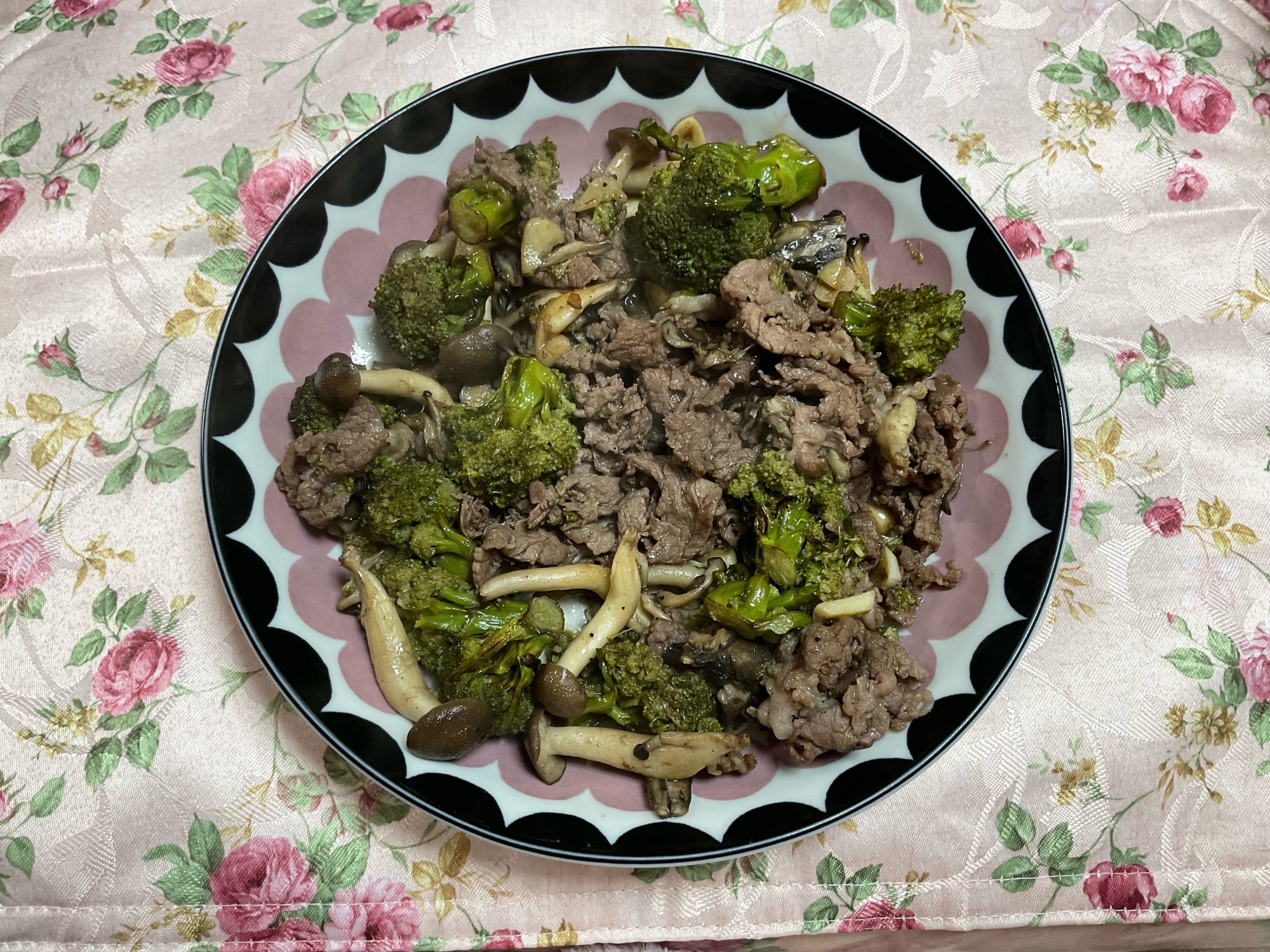 ブロッコリーと牛肉のオイスターソース炒め