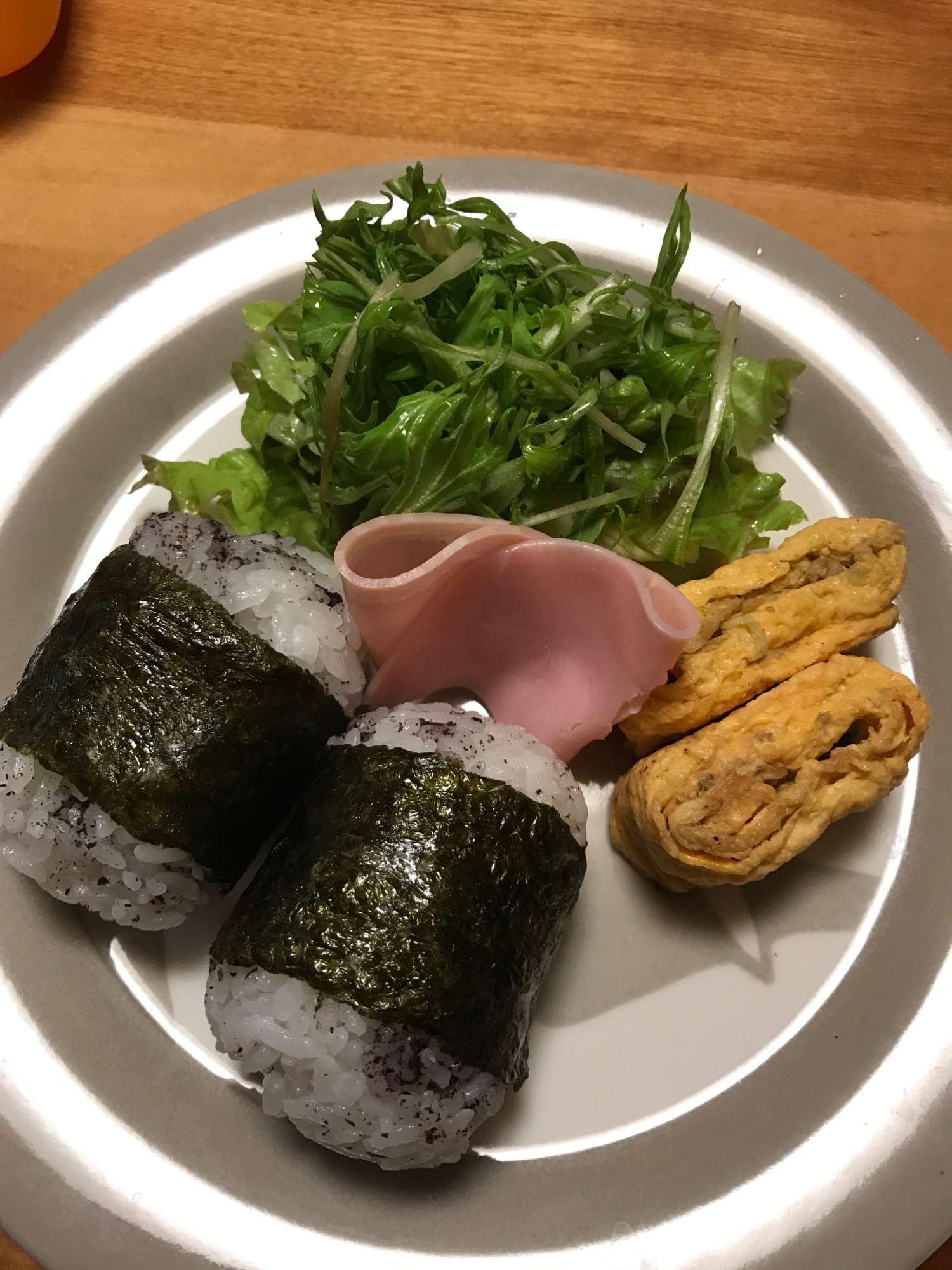 ゆかり海苔巻きおむすびプレート