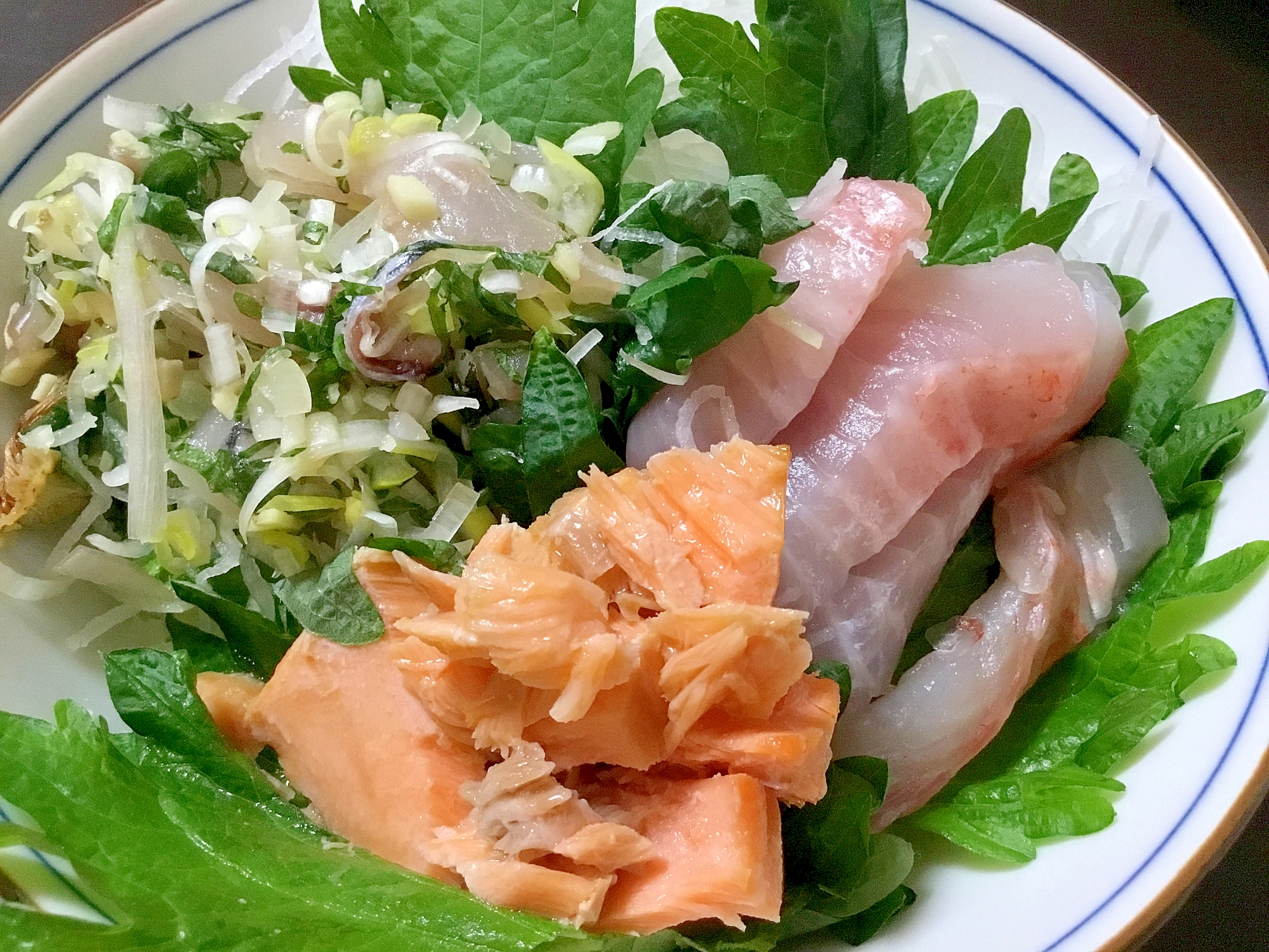鯵鯛鮭のトリプル丼