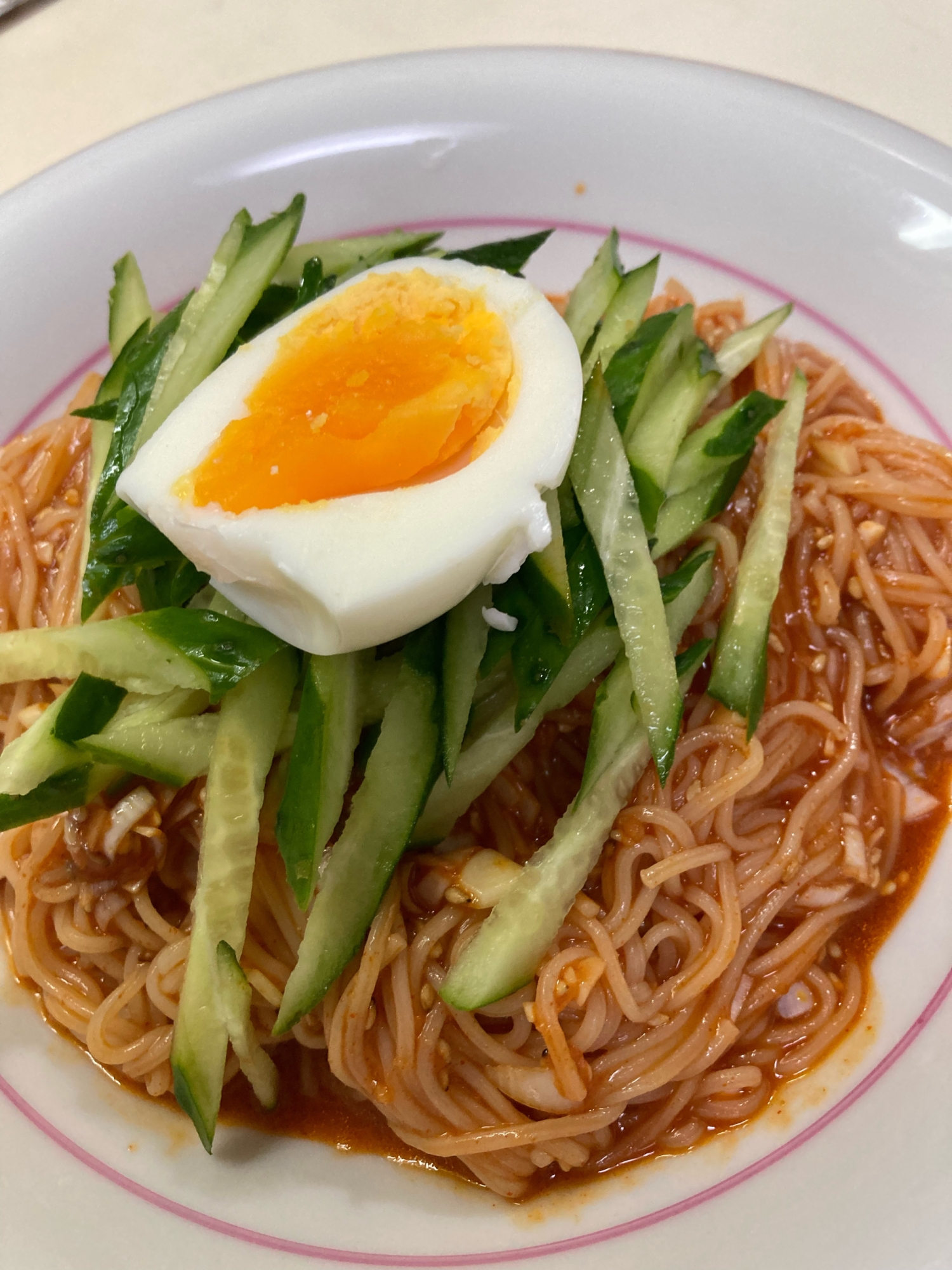 ビビン麺、素麺で手軽に作れます。