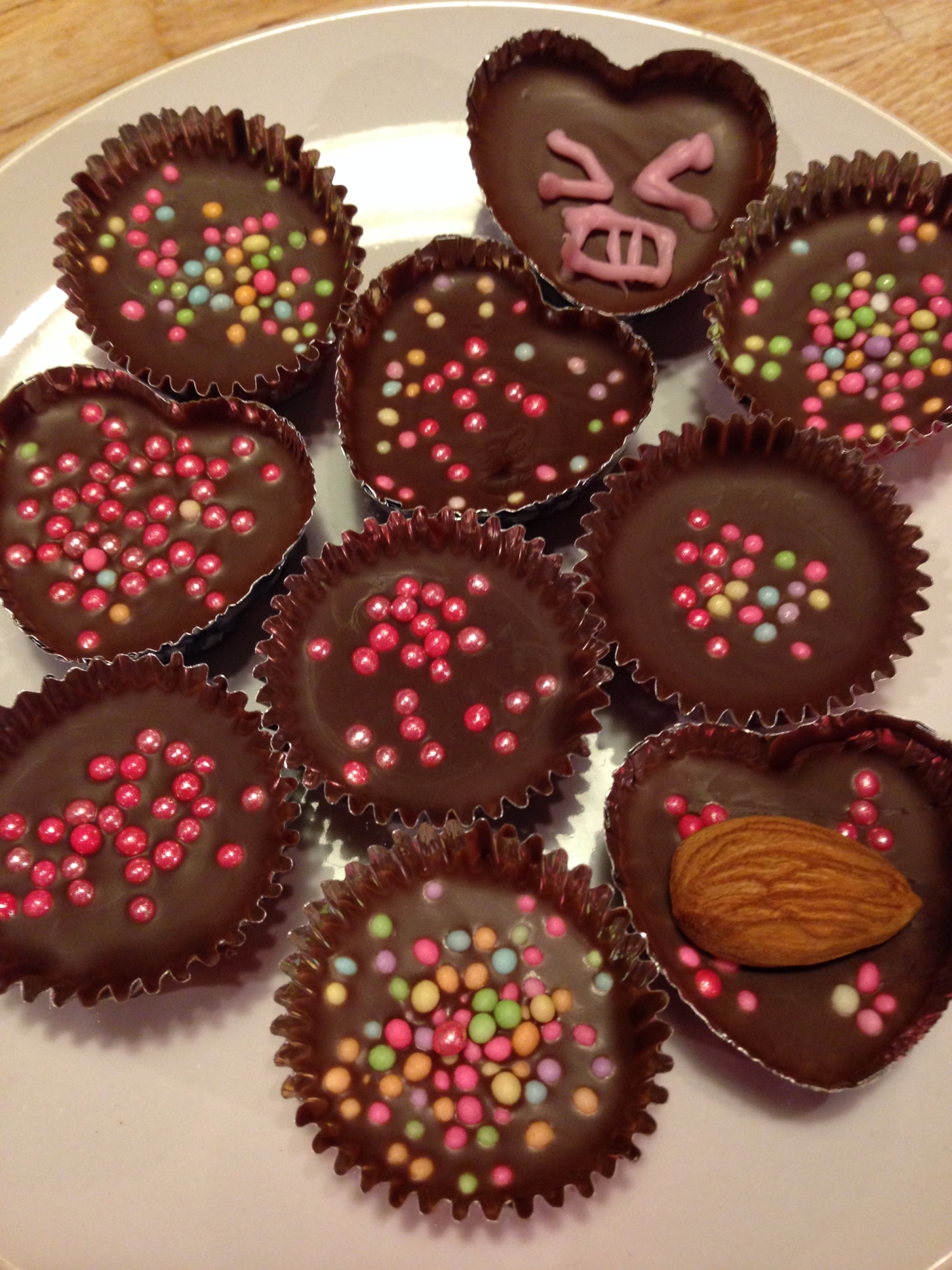 ホワイトデーに♡超簡単カップチョコ!!
