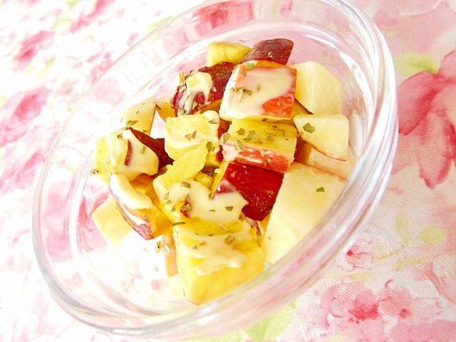 ❤薩摩芋と林檎のワサマヨ・バジル・サラダ❤
