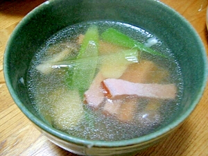 生姜をきかせてた、中華スープ