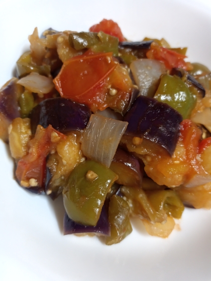 【夫婦のおつまみ】夏野菜たっぷり♡ラタトゥイユ