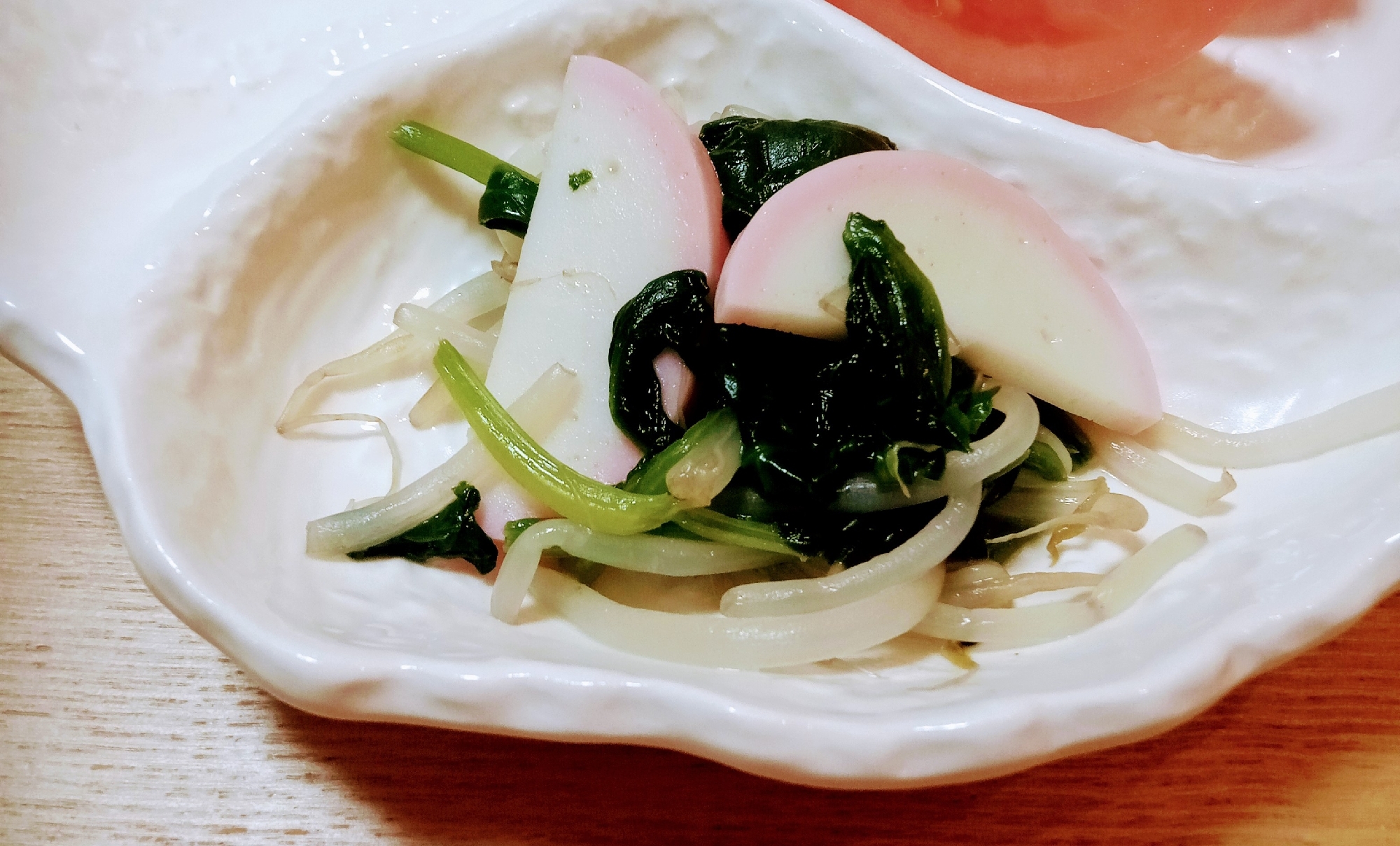 【簡単】かまぼことほうれん草の炒め物