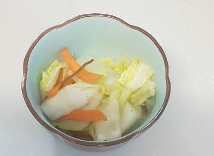 白菜とにんじんの塩昆布漬け