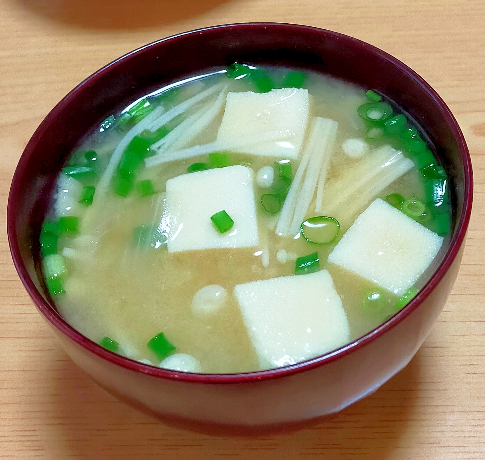 豆腐とえのきの味噌汁