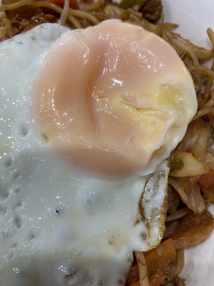 【焼きそば】目玉焼きのせ野菜焼きそば