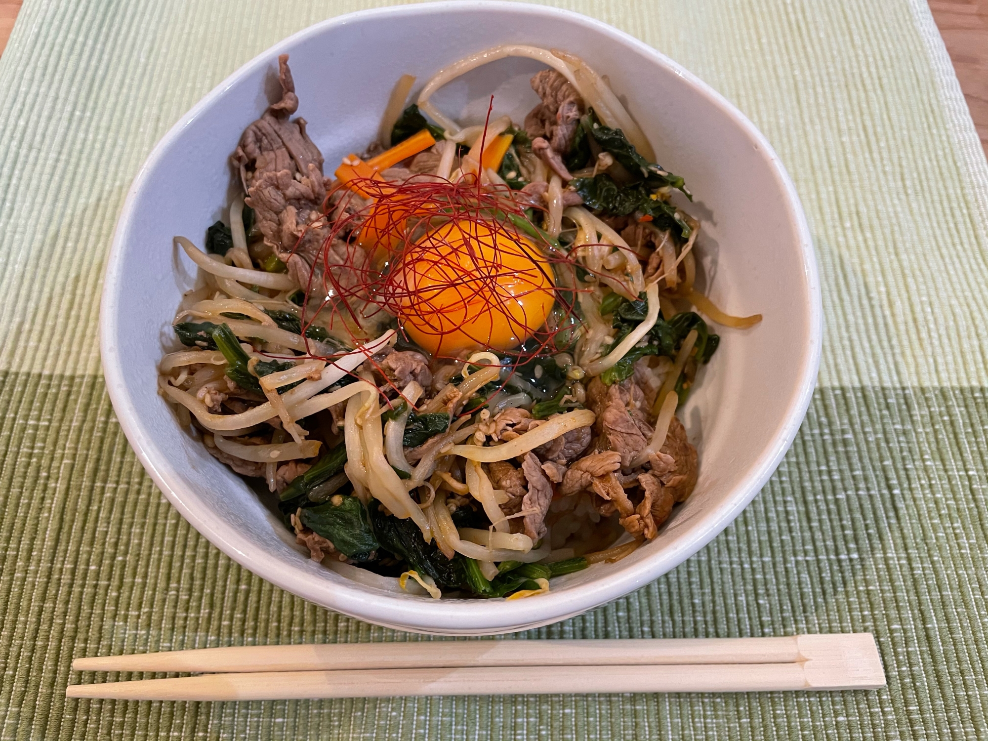 フライパンひとつで簡単ビビンバ丼