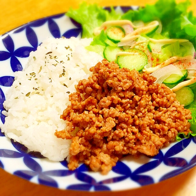 色々アレンジ♪カレーそぼろ(・肉・) 食欲倍増!!