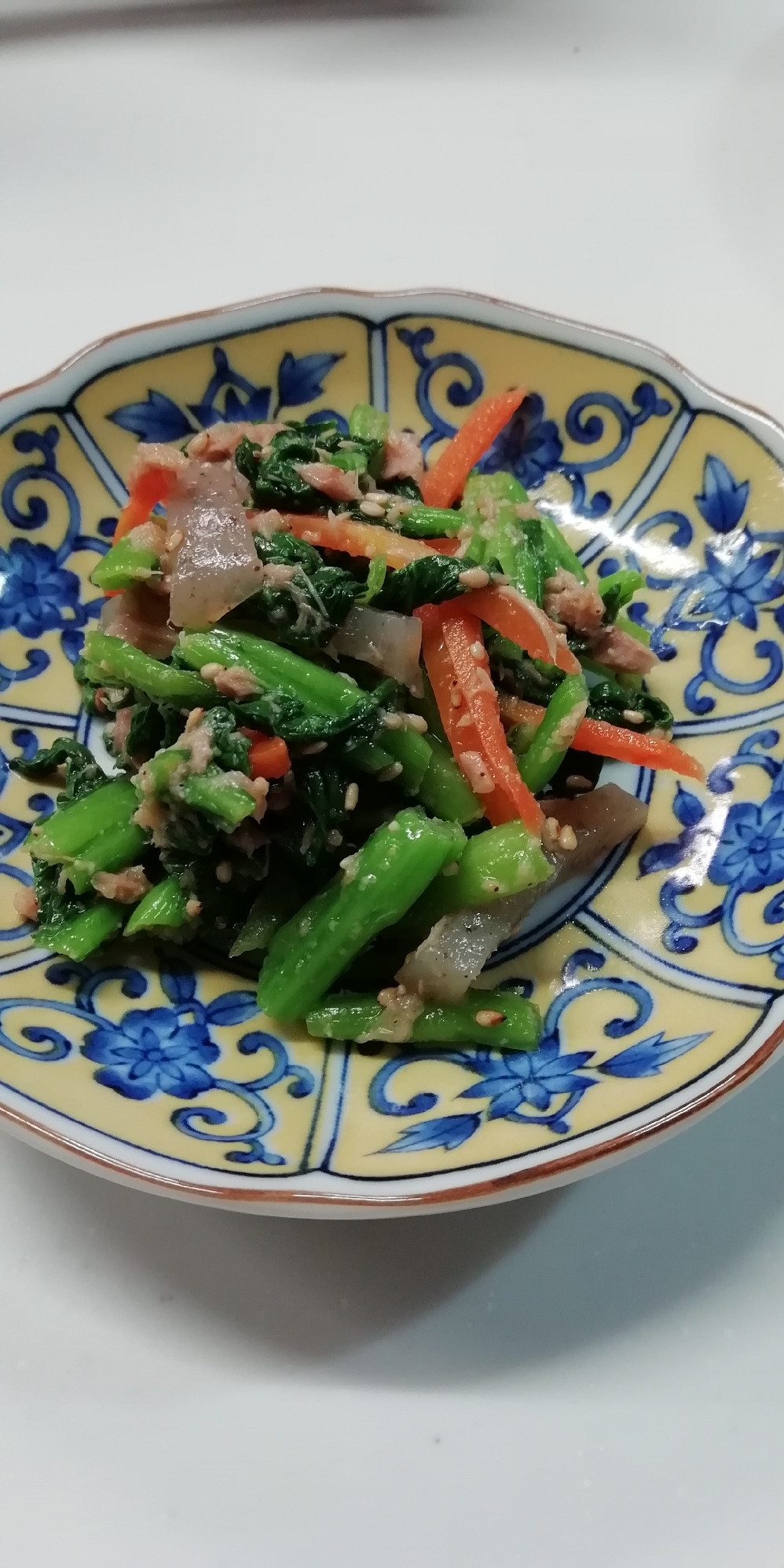 栄養たっぷり!小松菜のツナサラダ