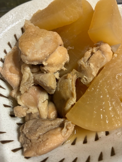 炊飯器で中までとろとろ♪ご飯に合う☆鶏大根