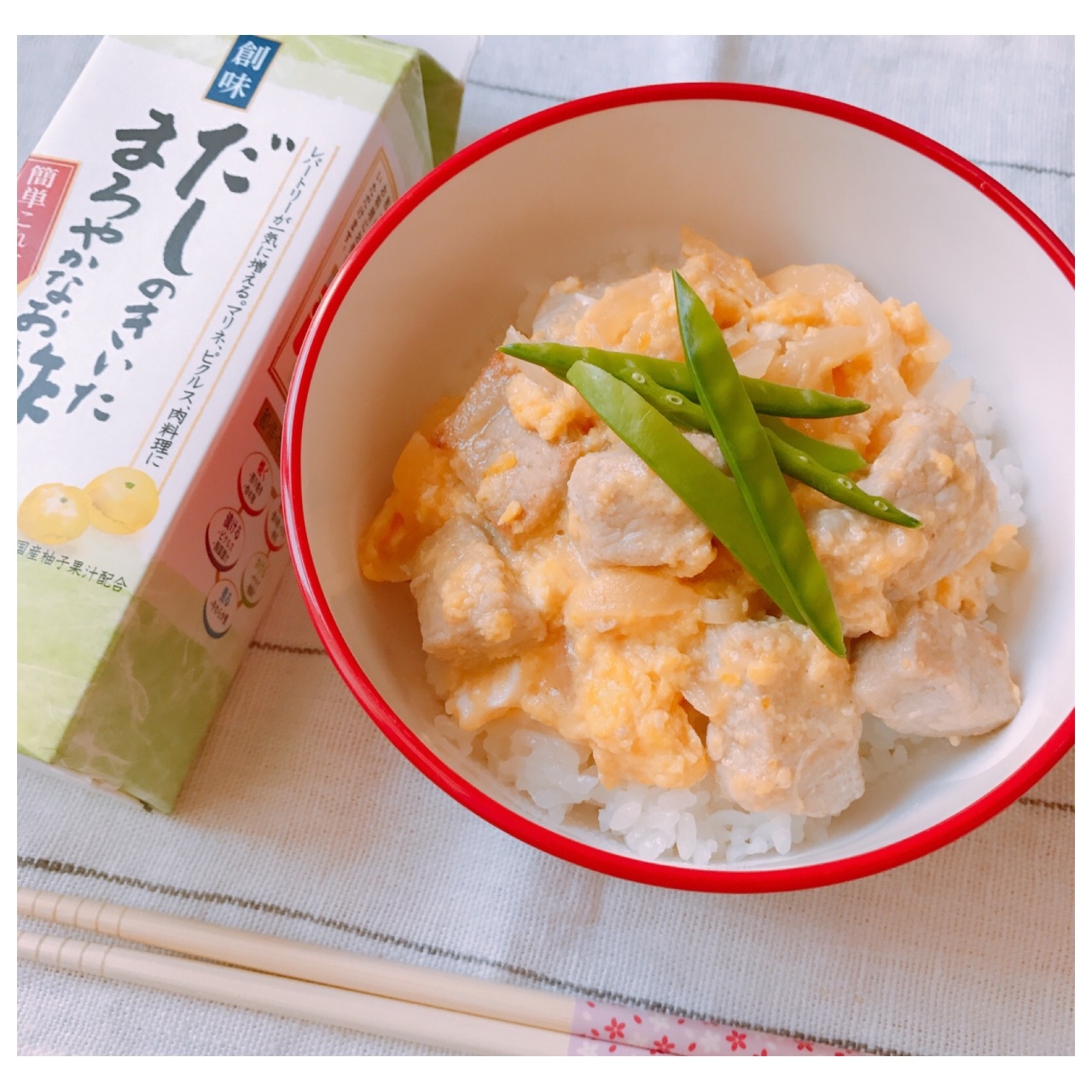 お酢でさっぱり！サイコロポークステーキの卵とじ丼♪