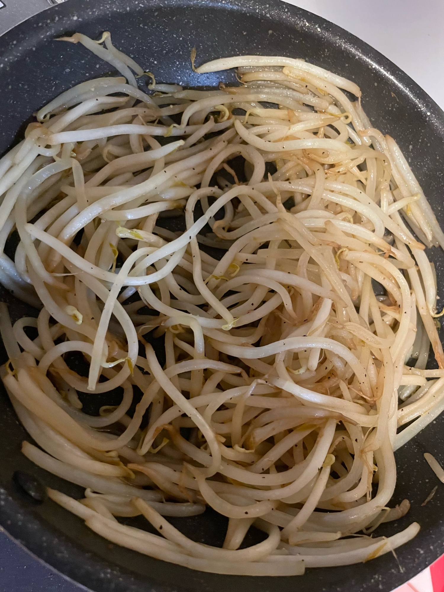 カレー味のもやし炒め