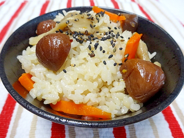 むき甘栗で いつでも栗ご飯 レシピ 作り方 By しゅうくりいむ 楽天レシピ