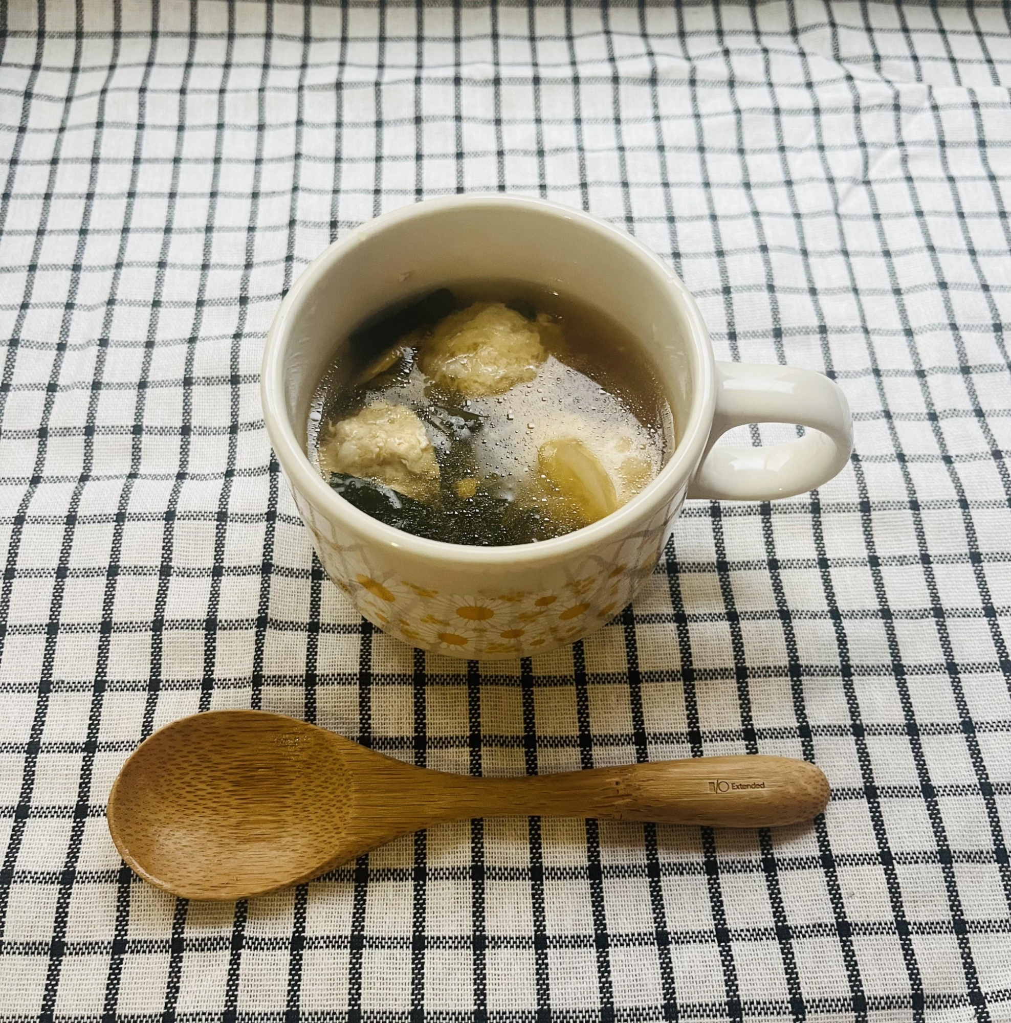 美肌をもたらす鶏団子のスープ