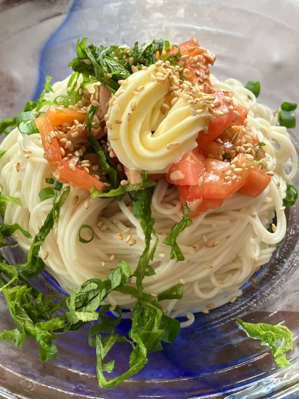 あっさりサッパリ！トマトとツナのぶっかけ素麺