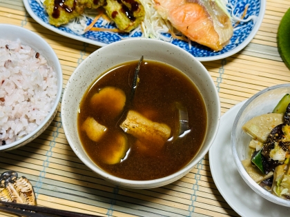 ナスと油揚げのお味噌汁