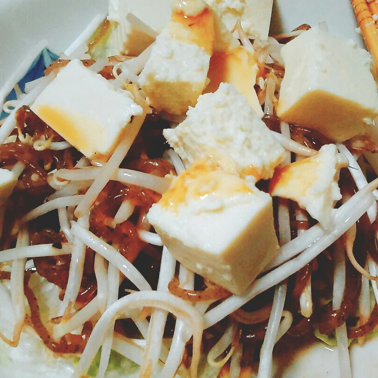 糸コンと豆腐のサラダ