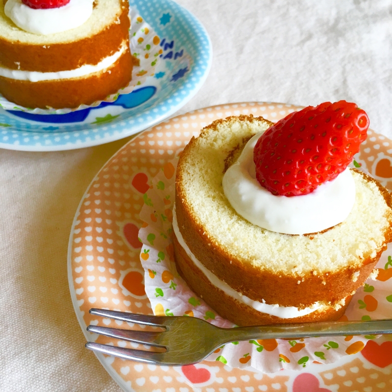 超簡単 水切りヨーグルトと苺のまあるいケーキ レシピ 作り方 By Kuuuma 楽天レシピ