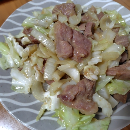 子供が喜ぶ＆お弁当に！豚肉とキャベツの簡単回鍋肉♪