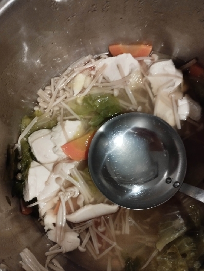 えのきキャベツあわび茸スープ豆腐
