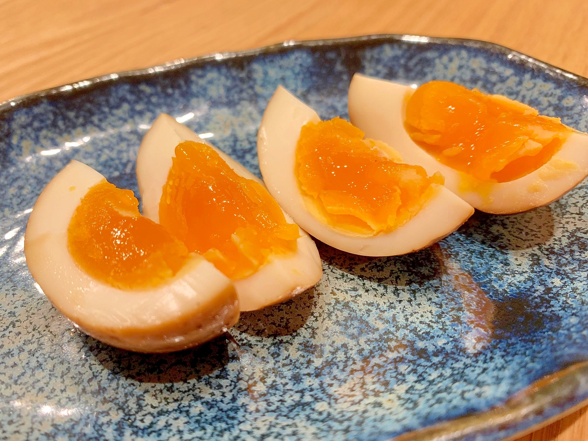 焼きそば粉末ソースで超簡単!めちゃうま味玉が完成