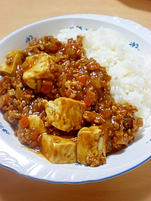 麻婆豆腐みたいな、お豆腐入りキーマカレー