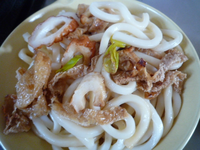 きつねうどんの揚げde焼きうどん