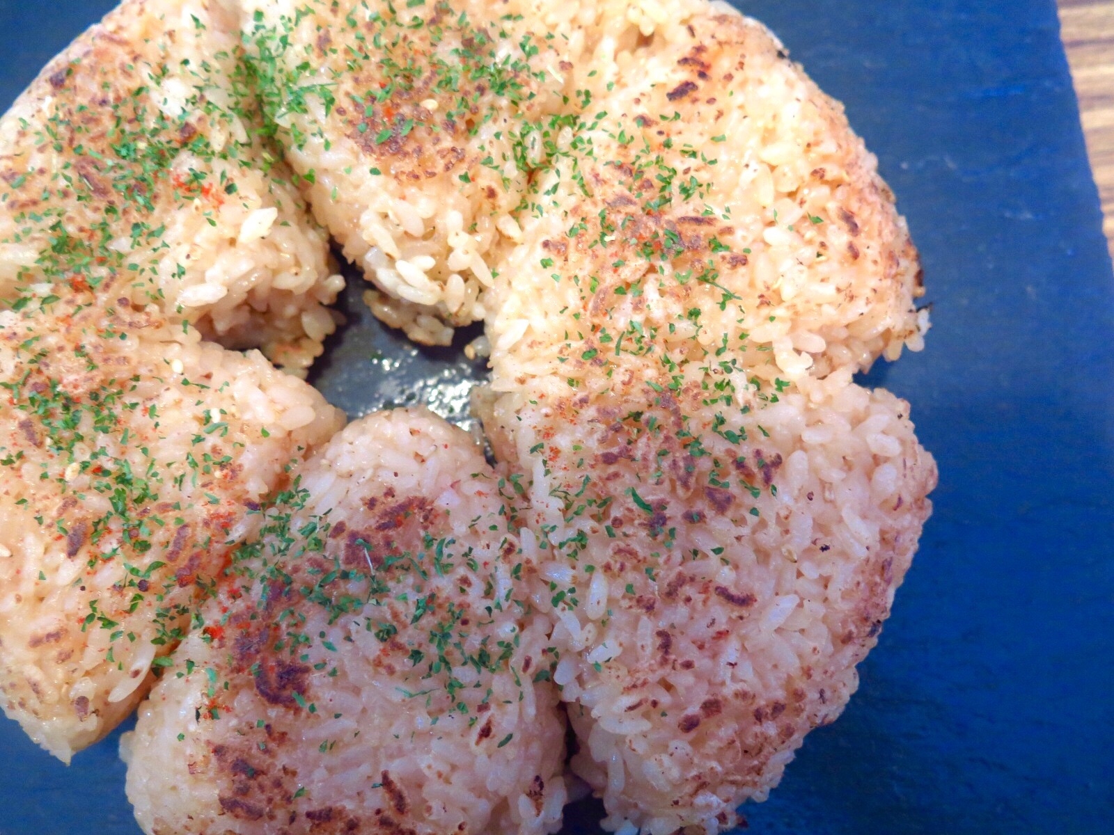 フライパンで♪生姜焼き風焼きおにぎり