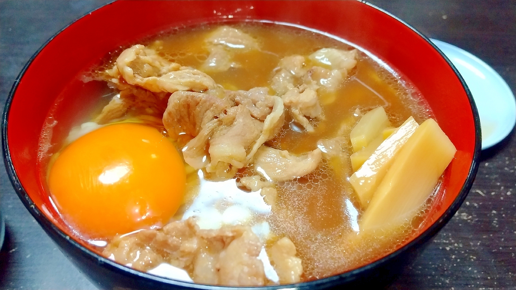 ラ王の豚骨醤油ラーメンで簡単！徳島ラーメン！