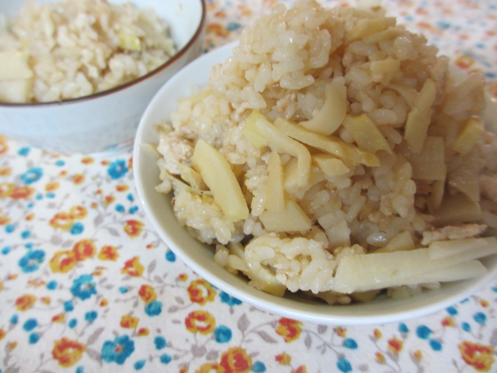 タケノコと鶏そぼろの炊き込みご飯（3分づき米）