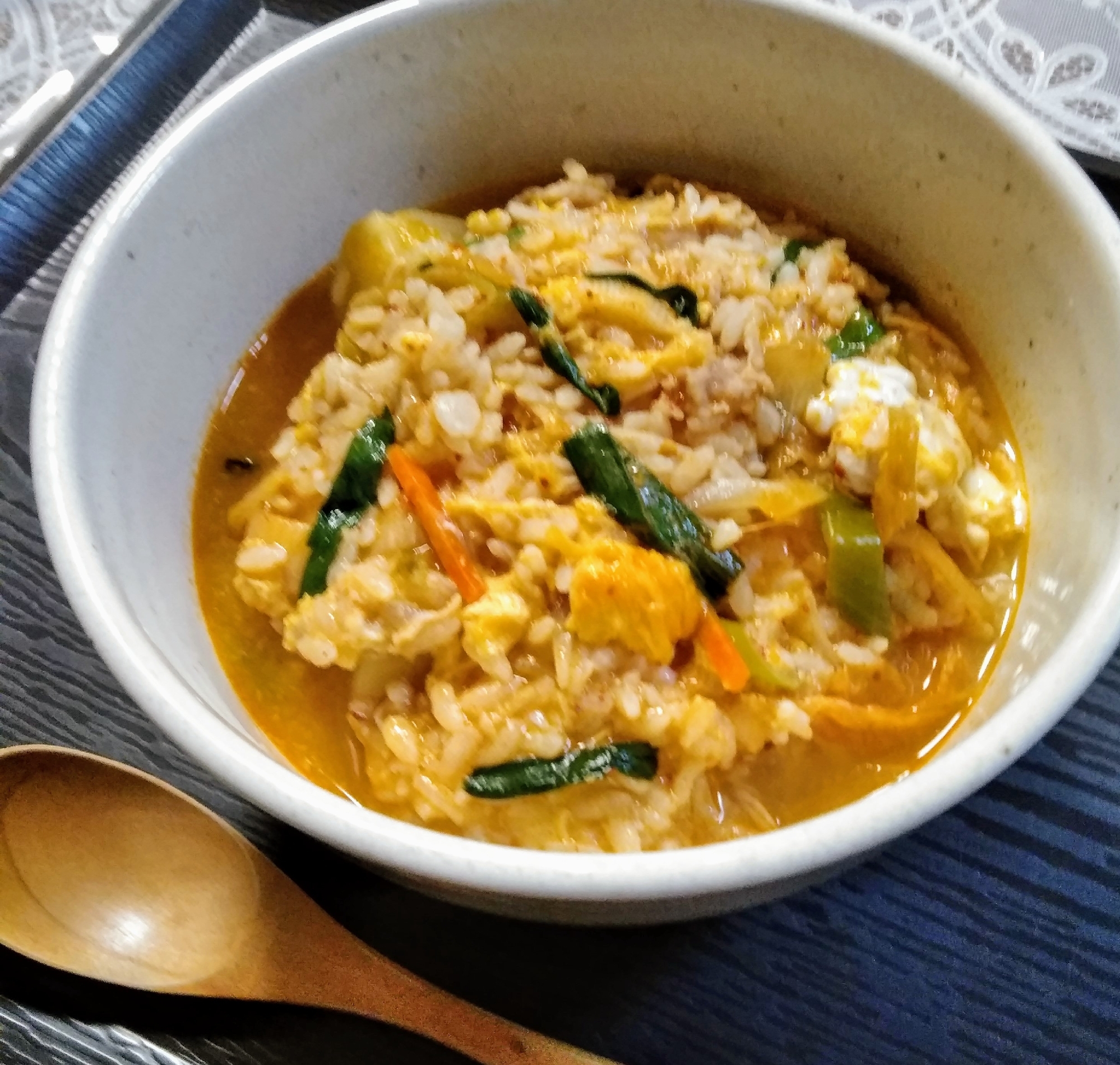 カサ増し夕飯の簡単キムチ雑炊 クッパ風 レシピ 作り方 By にゃんco母 楽天レシピ