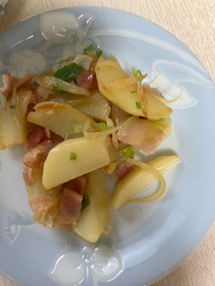 カレー粉で♪ジャーマンポテト