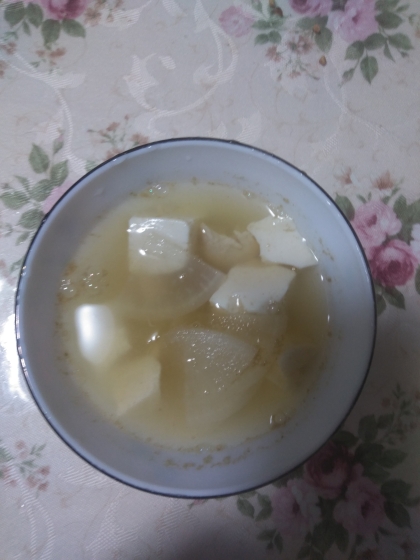 大根と豆腐のお味噌汁