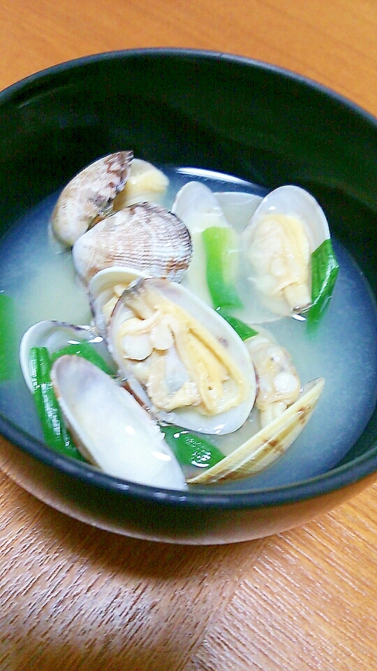 あさりとネギの味噌汁