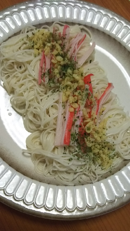 簡単美味！カニカマたぬきそうめん