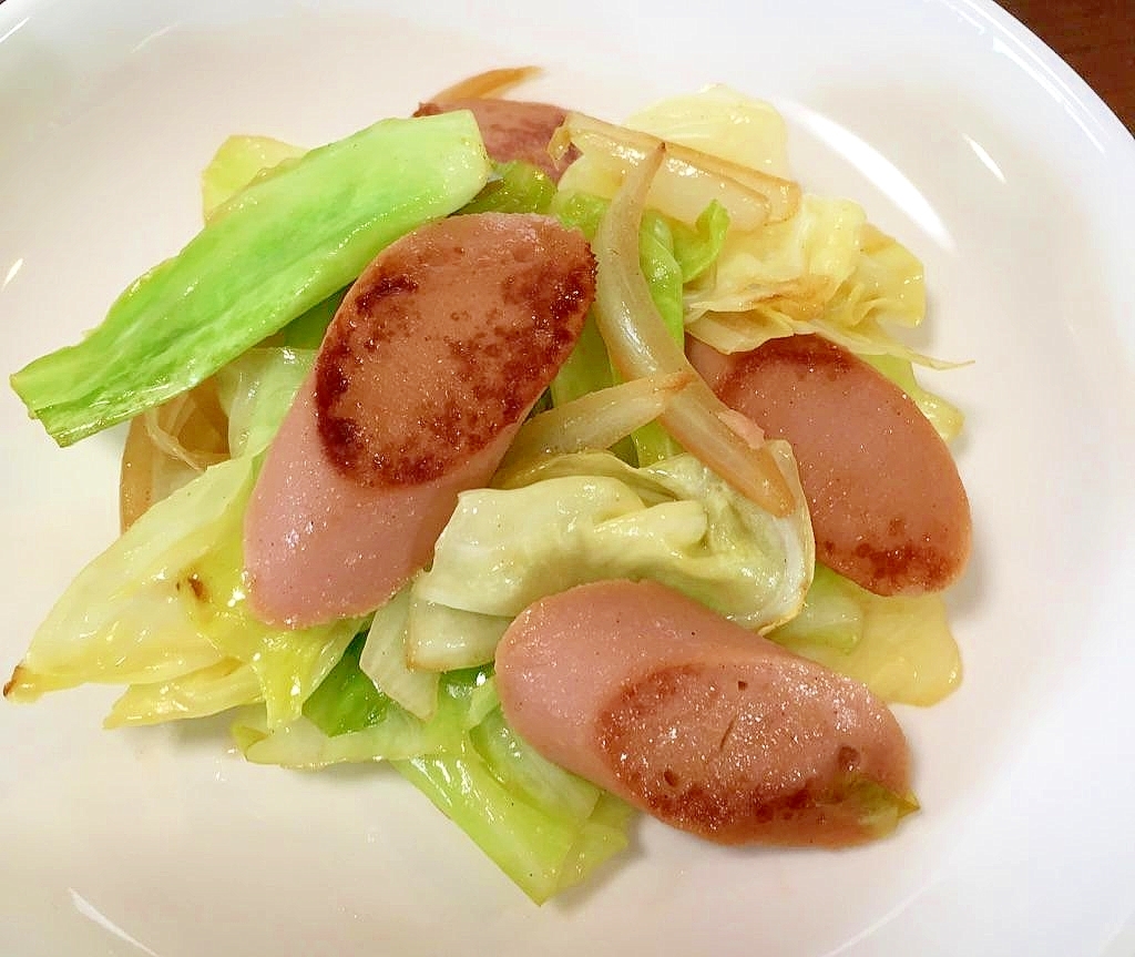 魚肉ソーセージと野菜の炒め物