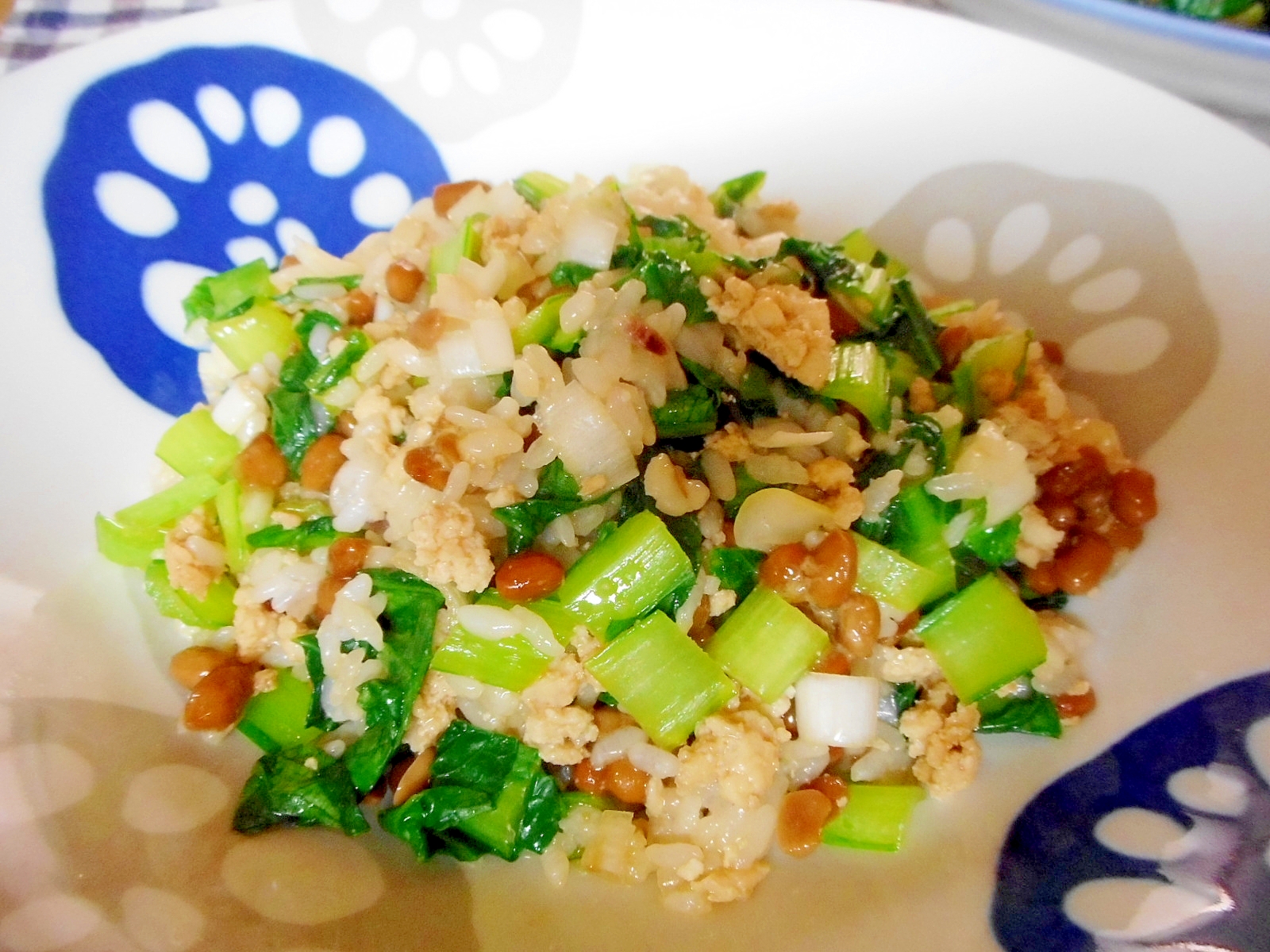 三十雑穀 そぼろ納豆チャーハン