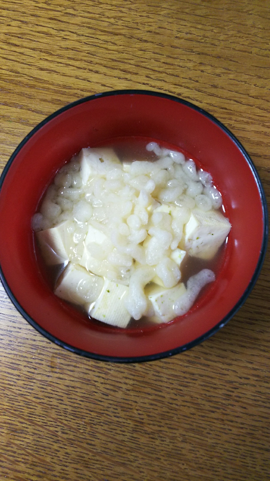 即席♪豆腐と天かすのダシダスープ