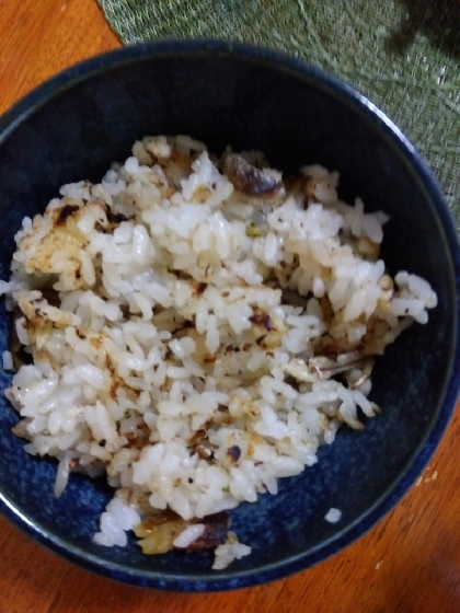 さんまとしいたけの炊き込みご飯