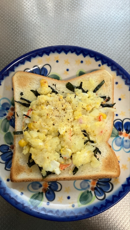 一味違う♡ポテトサラダトースト